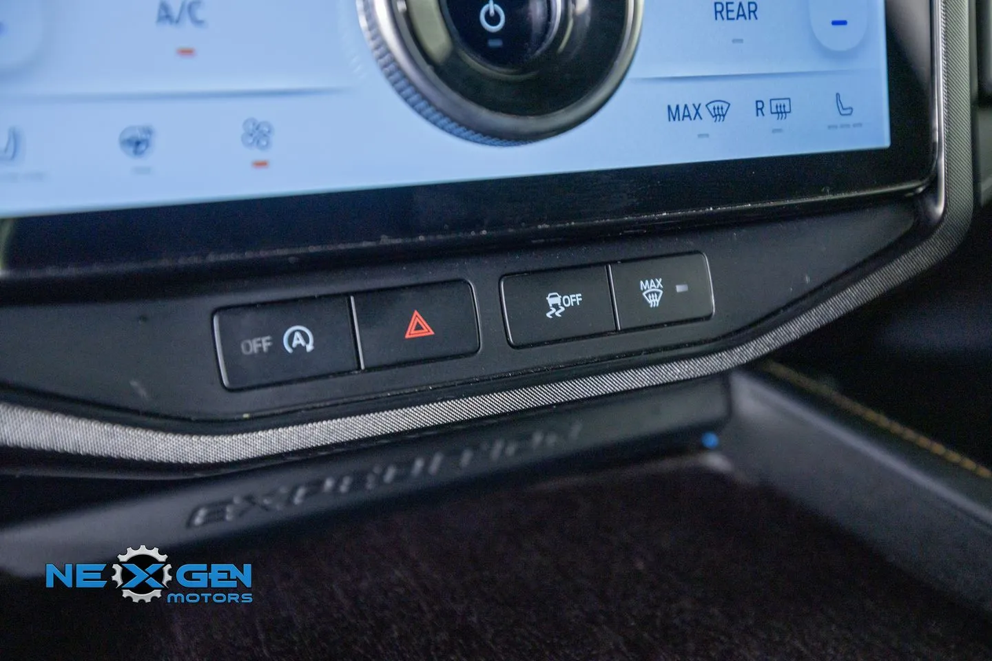 Ford Expedition photo 22