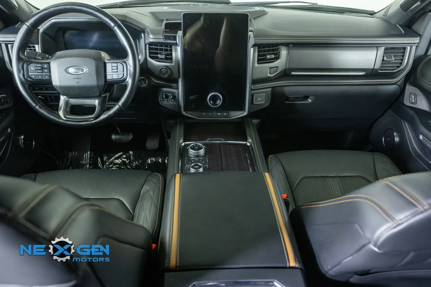 Ford Expedition photo 33
