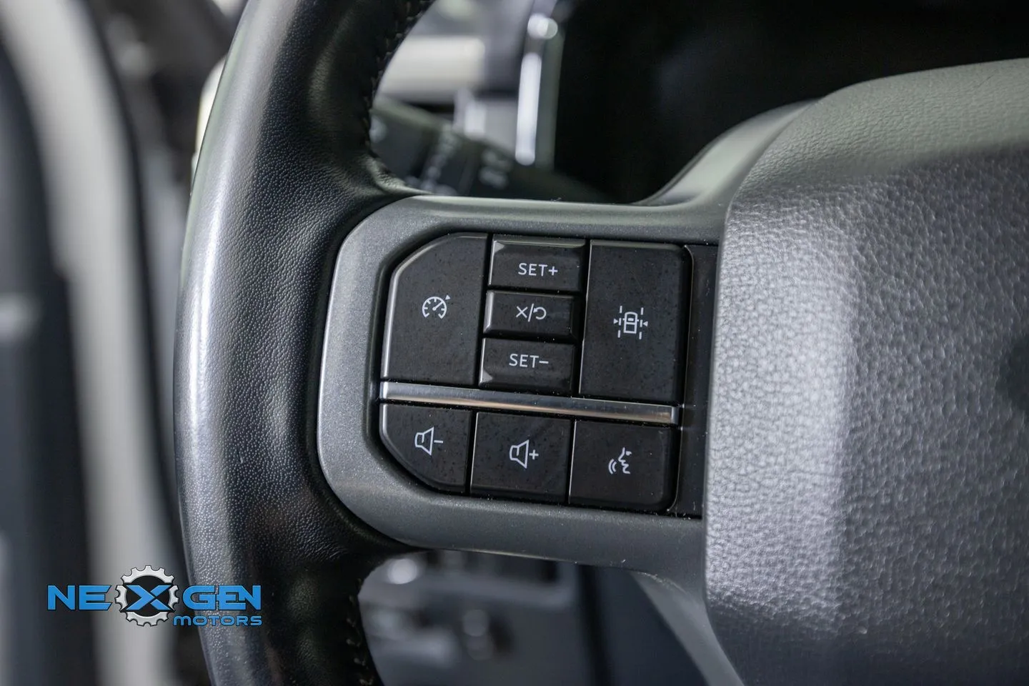 2022 Ford F-150 Lariat - Photo 14