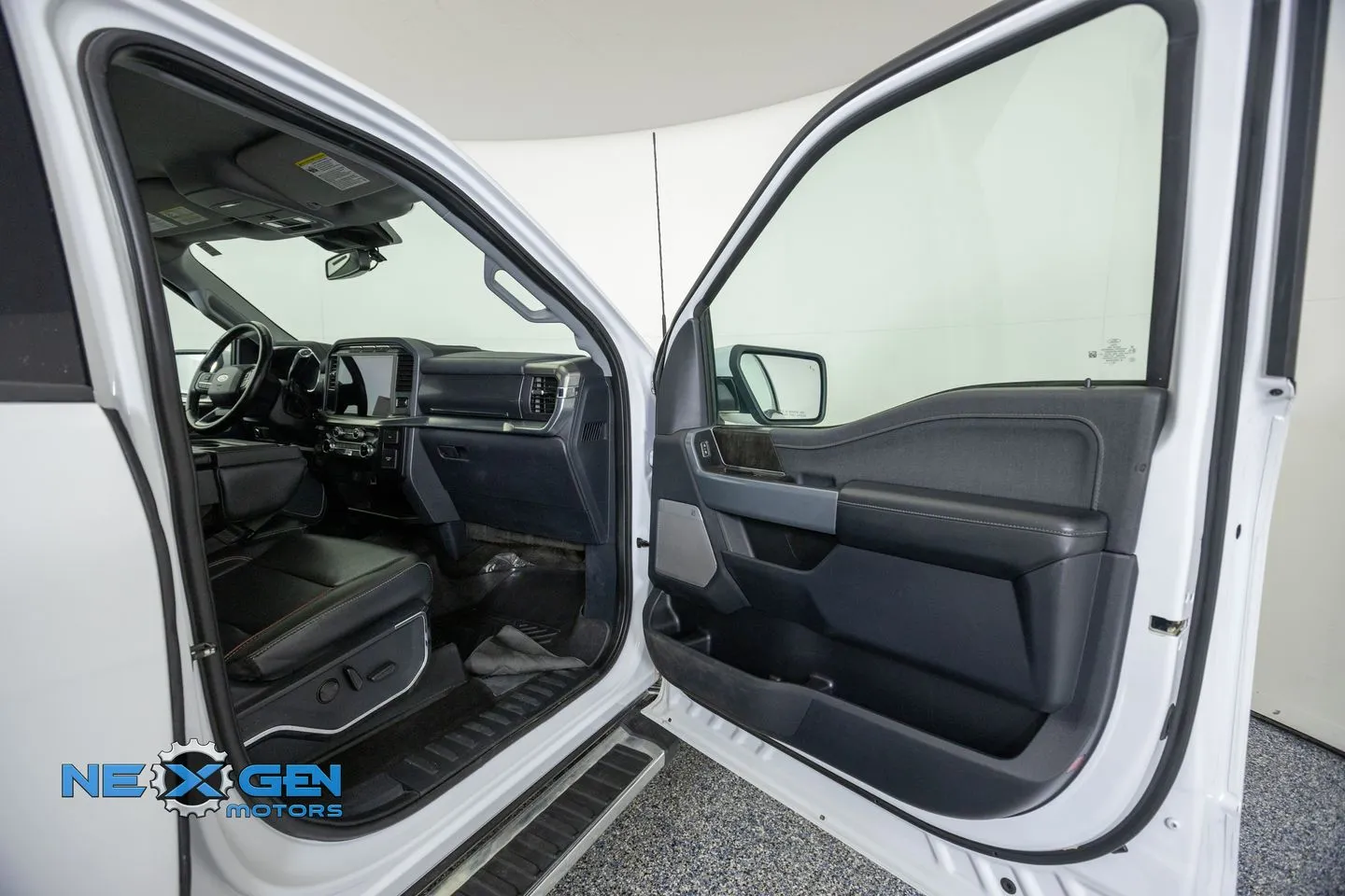 2022 Ford F-150 Lariat - Photo 39