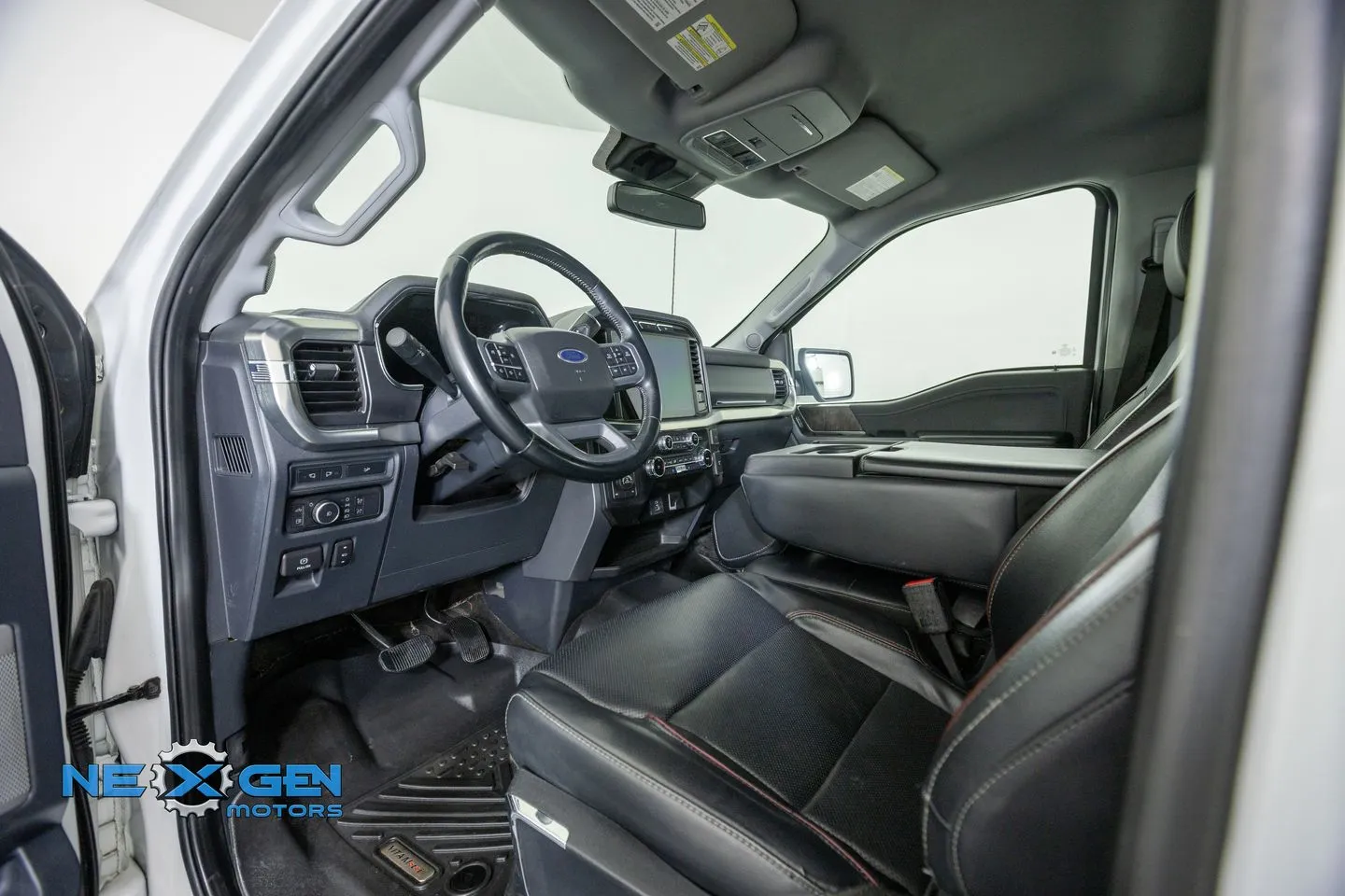 2022 Ford F-150 Lariat - Photo 10