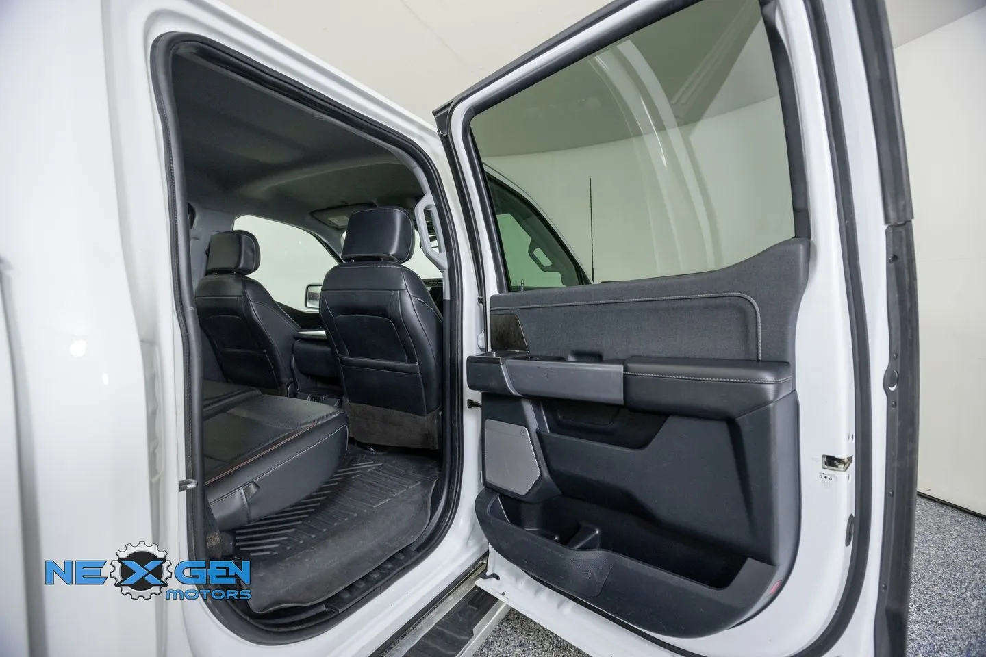 2022 Ford F-150 Lariat - Photo 33