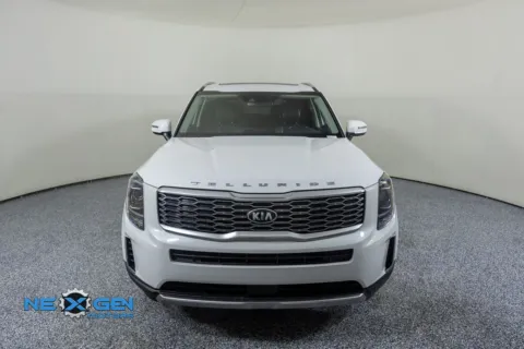 Photos of 2020 Kia Telluride EX for sale in Lindon, UT at NeXgen Motors