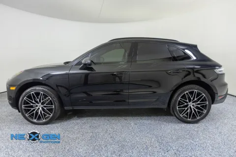 More photos of 2024 Porsche Macan at NeXgen Motors, UT