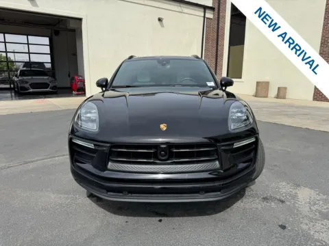 Photos of 2024 Porsche Macan for sale in Lindon, UT at NeXgen Motors