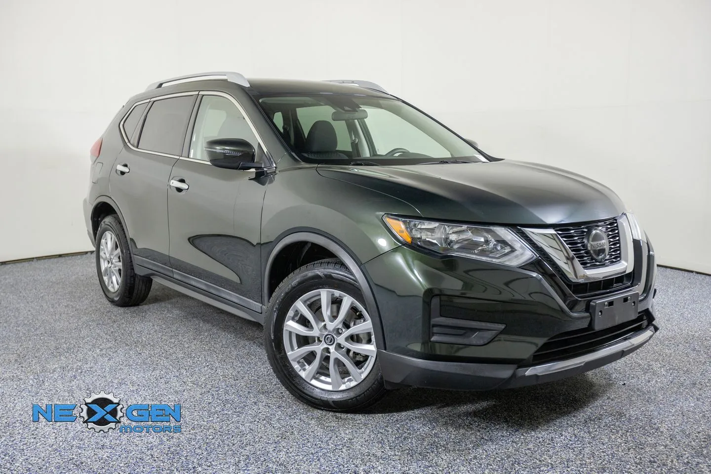 2020 Nissan Rogue SV AWD's photo