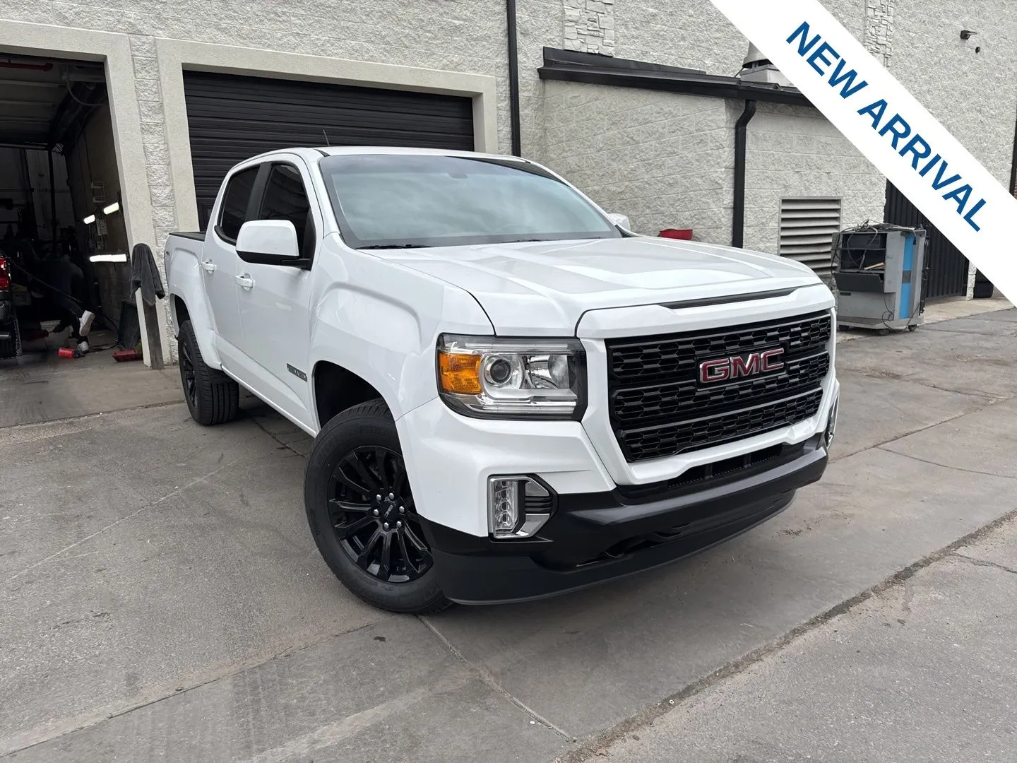 White 2022 GMC Canyon Elevation for sale in Lindon, UT