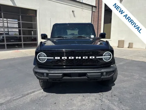 Photos of 2025 Ford Bronco Outer Banks for sale in Lindon, UT at NeXgen Motors