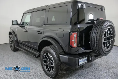 More photos of 2025 Ford Bronco Outer Banks at NeXgen Motors, UT
