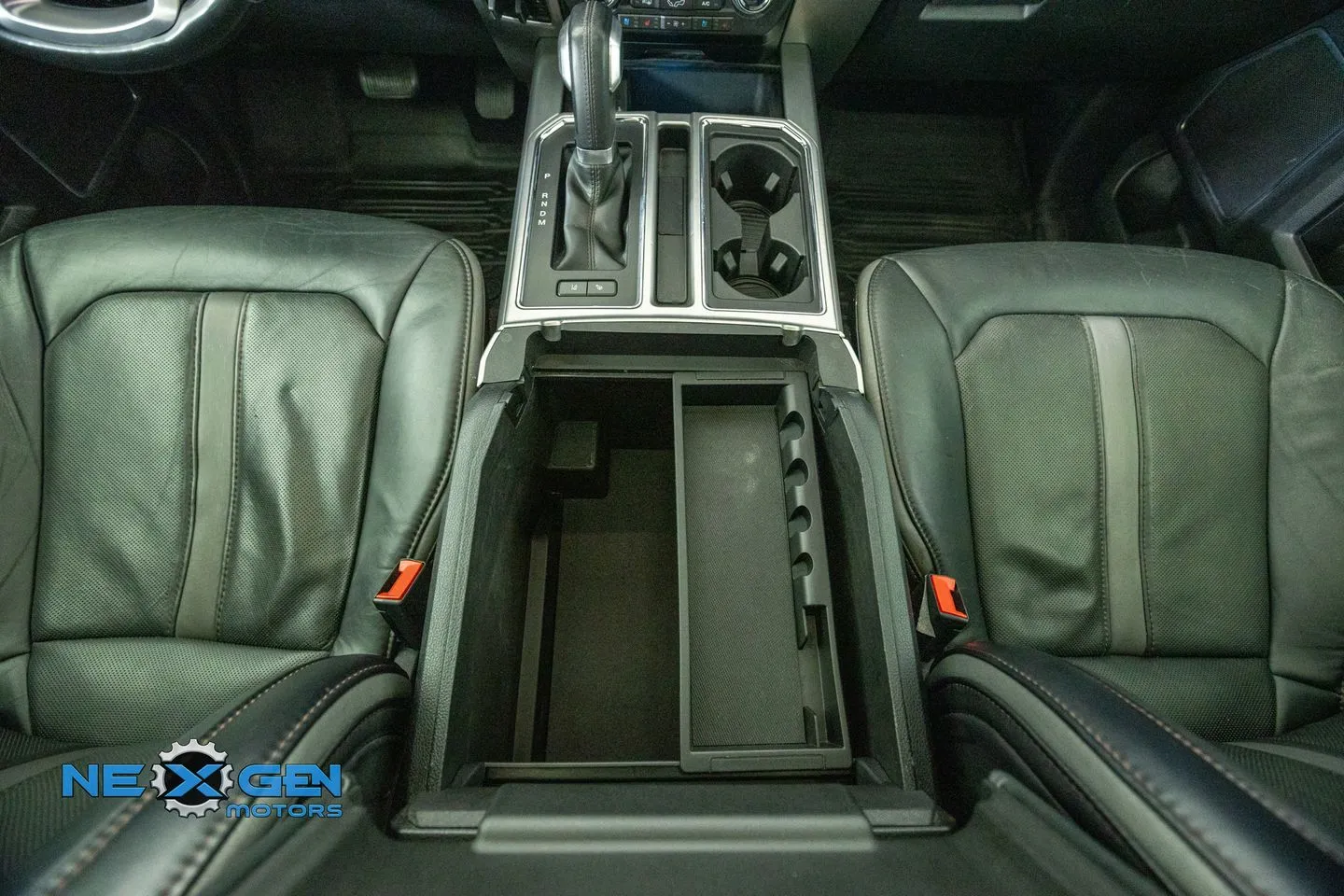 Ford F-150 photo 36
