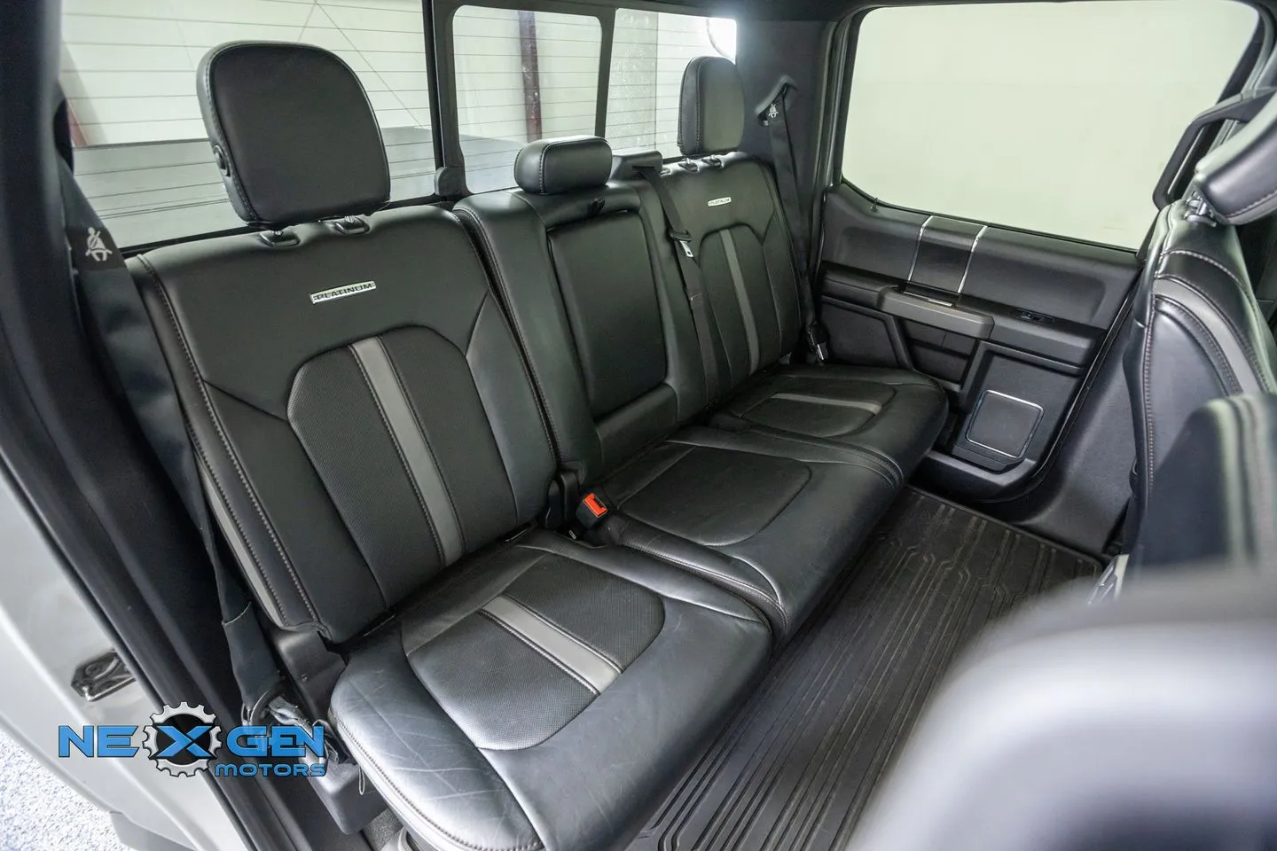 Ford F-150 photo 44