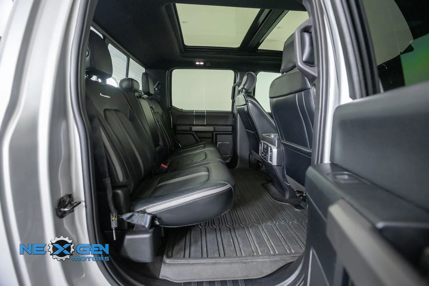 Ford F-150 photo 41