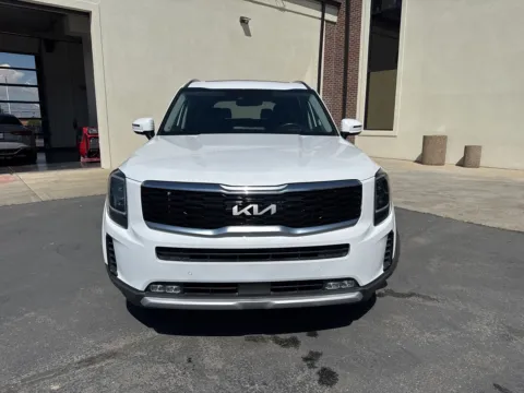Photos of 2022 Kia Telluride SX for sale in Lindon, UT at NeXgen Motors