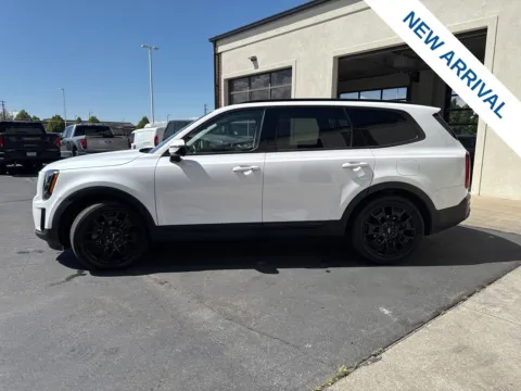 More photos of 2022 Kia Telluride SX at NeXgen Motors, UT
