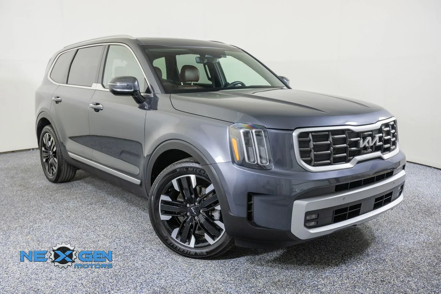 Gray 2024 Kia Telluride SX-Prestige for sale in Lindon, UT