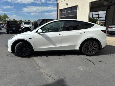 More photos of 2023 Tesla Model Y Performance at NeXgen Motors, UT