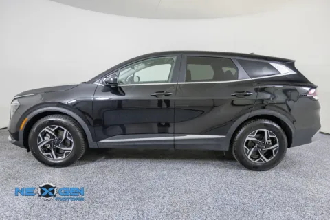 More photos of 2025 Kia Sportage LX at NeXgen Motors, UT