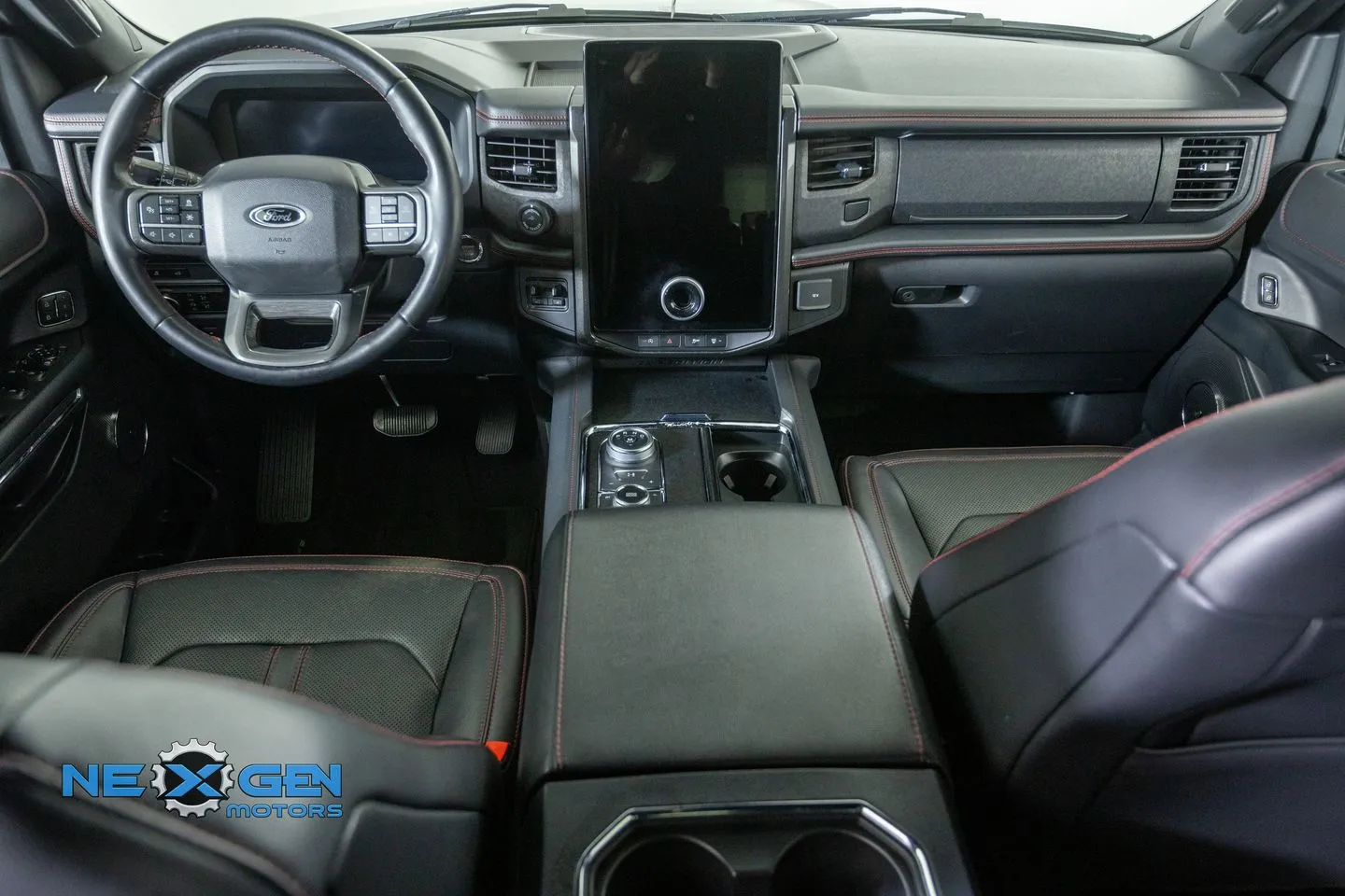 Ford Expedition photo 33