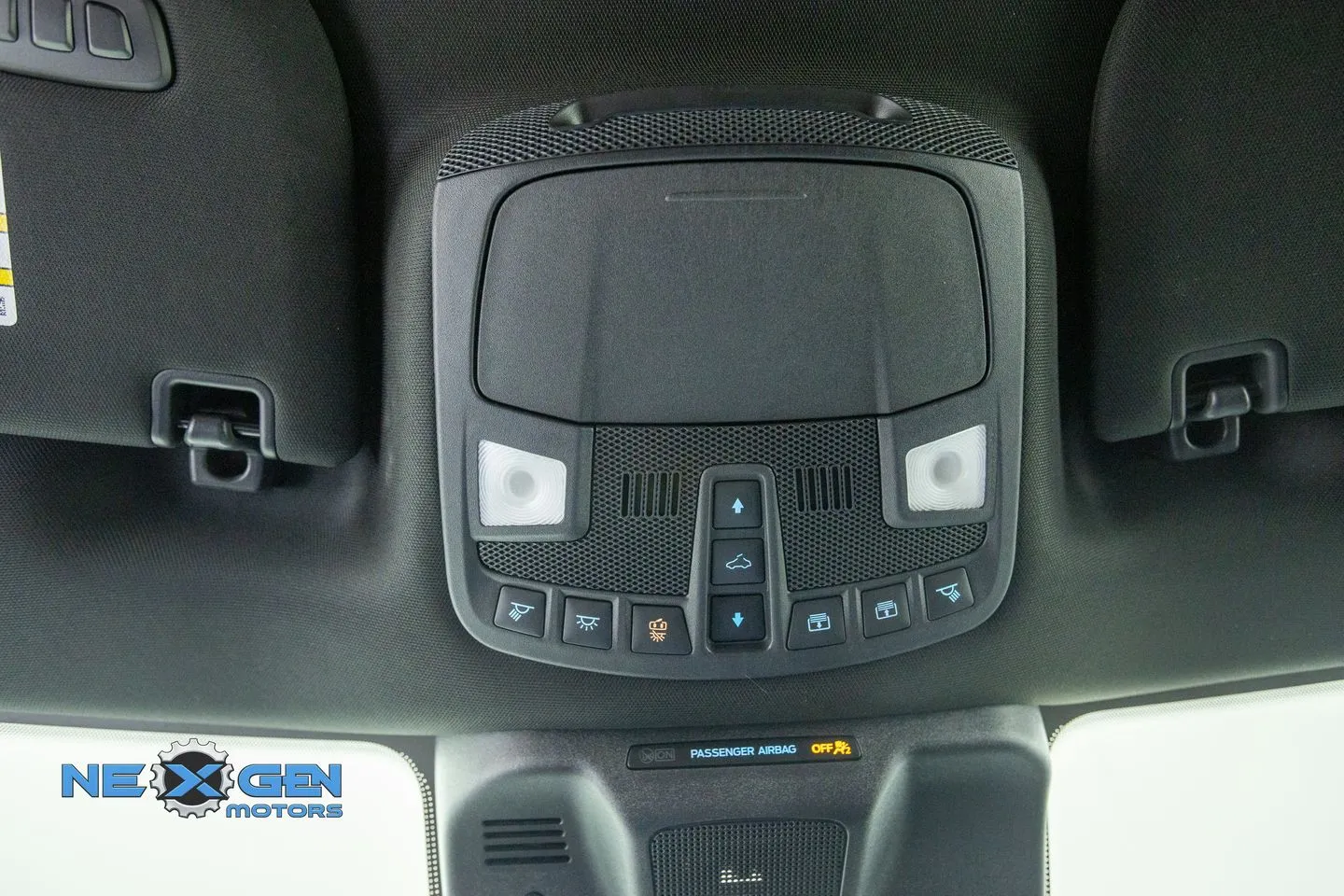 Ford Expedition photo 24