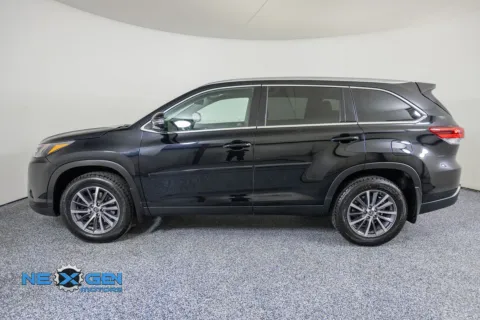 More photos of 2019 Toyota Highlander XLE at NeXgen Motors, UT