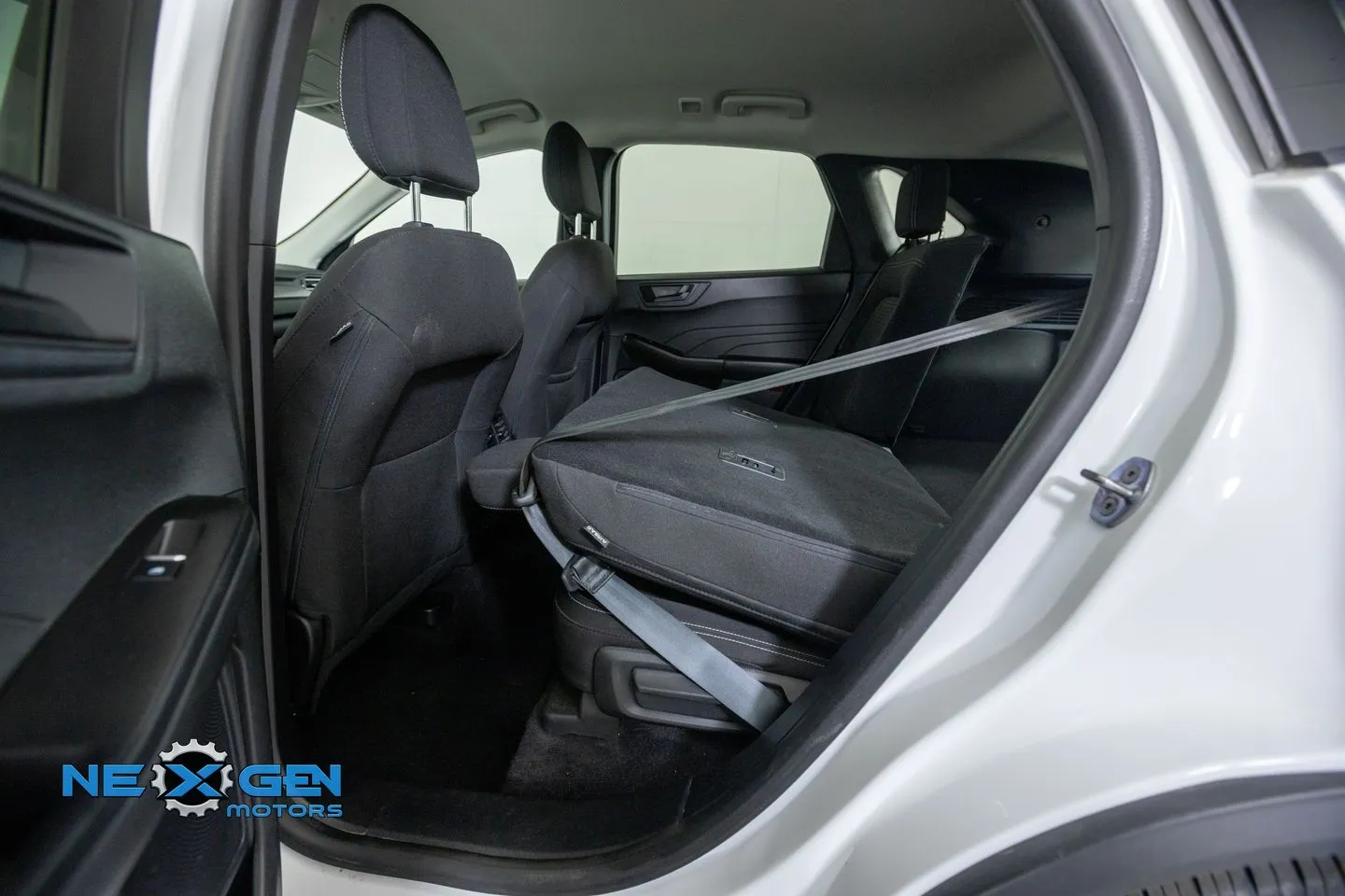 Ford Escape photo 31