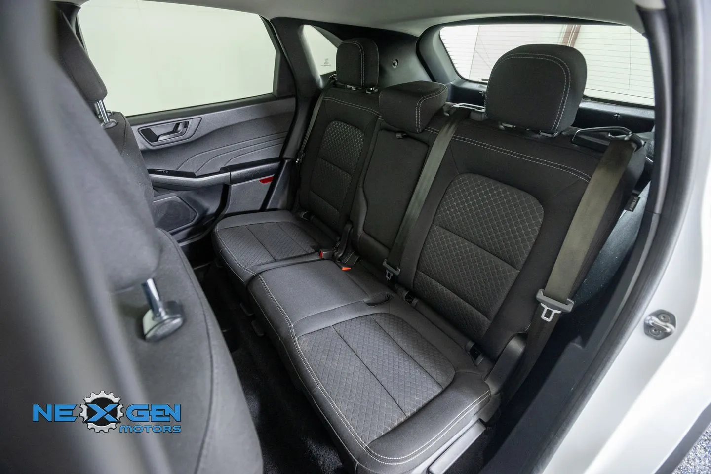 Ford Escape photo 34