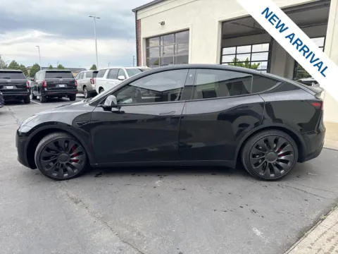 More photos of 2023 Tesla Model Y Performance at NeXgen Motors, UT