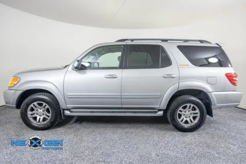 More photos of 2004 Toyota Sequoia Limited at NeXgen Motors, UT
