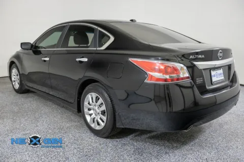 More photos of 2015 Nissan Altima 2.5 S at NeXgen Motors, UT