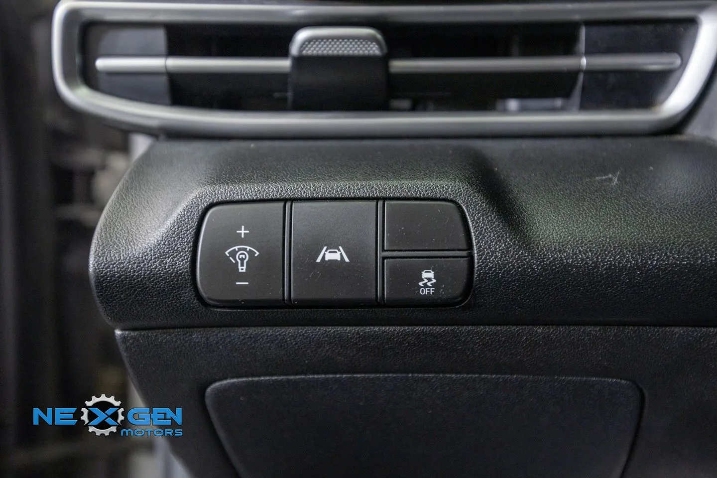 2021 Hyundai Elantra SEL - Photo 13