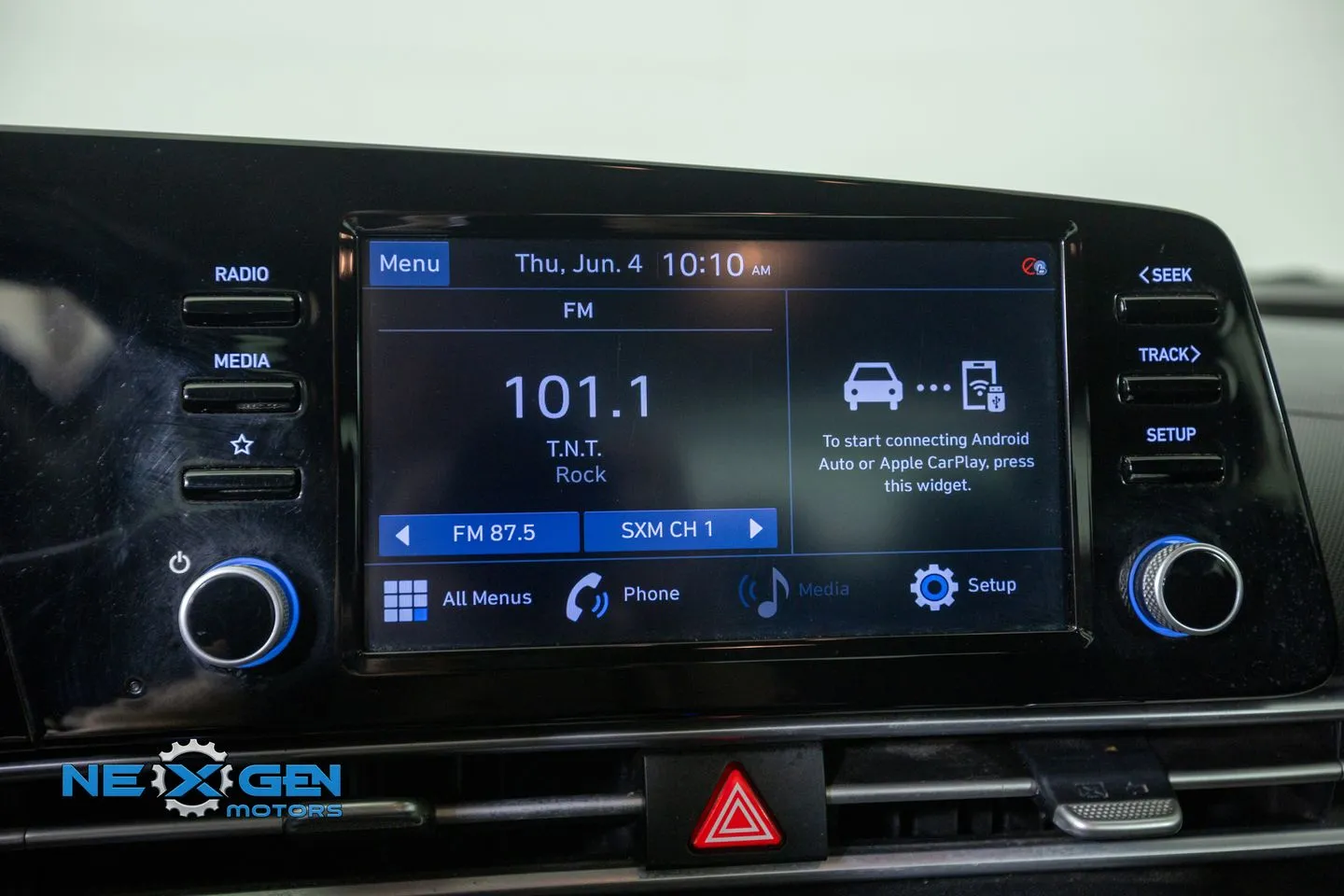 2021 Hyundai Elantra SEL - Photo 17