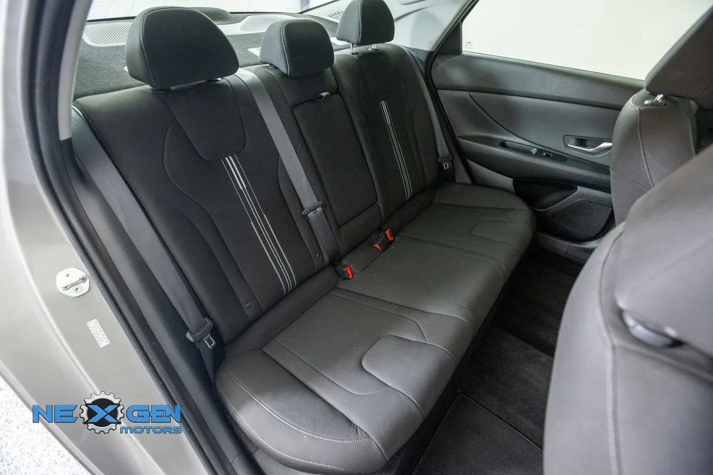 2021 Hyundai Elantra SEL - Photo 38