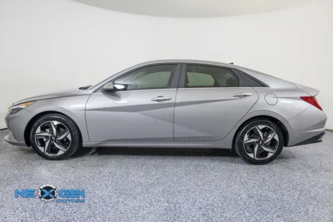 More photos of 2021 Hyundai Elantra SEL at NeXgen Motors, UT