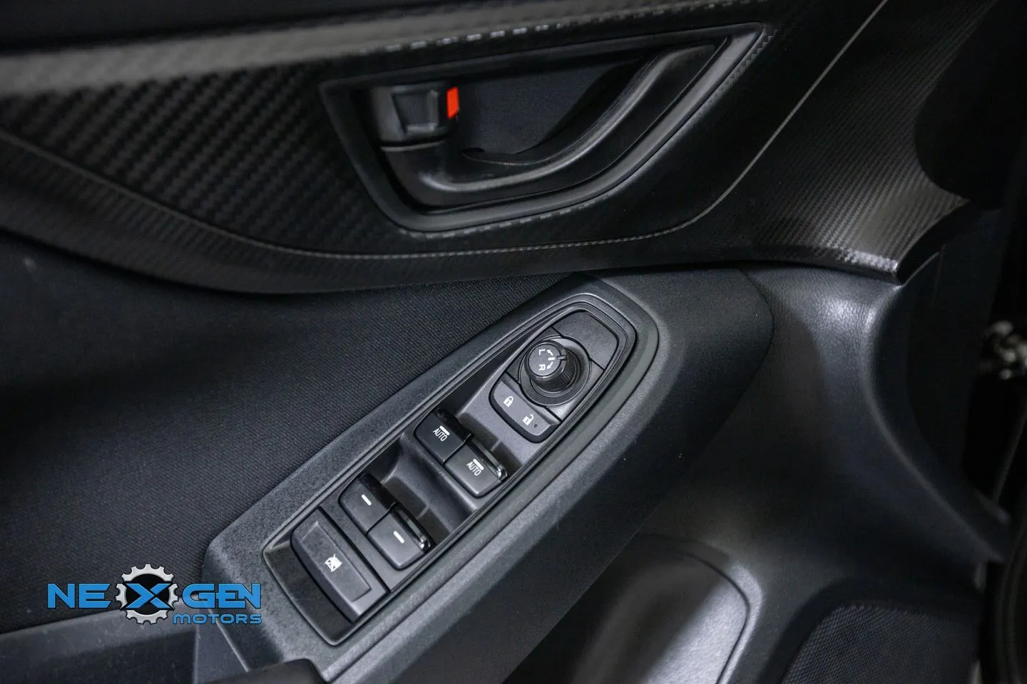 Subaru Impreza photo 13