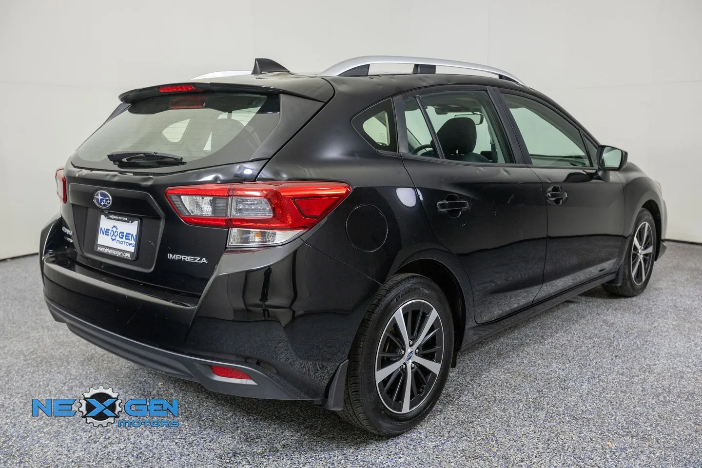 Subaru Impreza photo 8