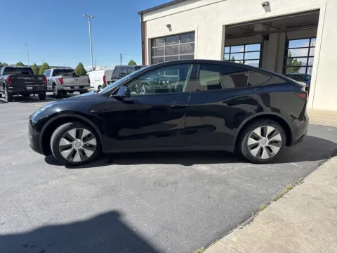 More photos of 2022 Tesla Model Y Long Range at NeXgen Motors, UT