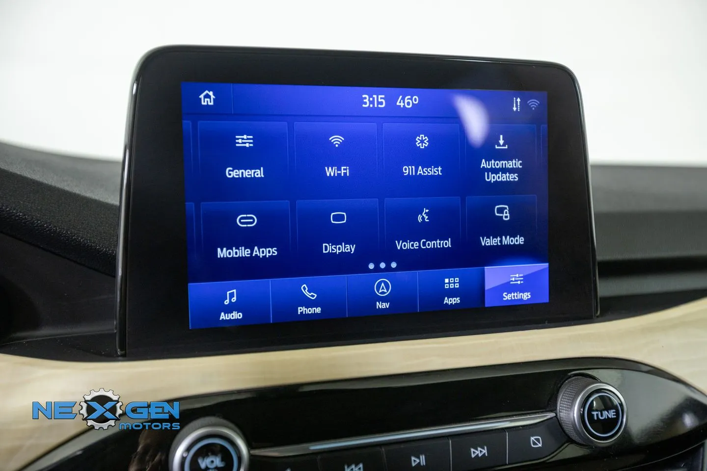Ford Escape photo 24