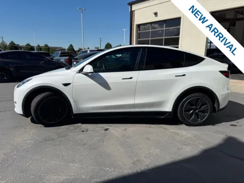 More photos of 2023 Tesla Model Y Long Range at NeXgen Motors, UT