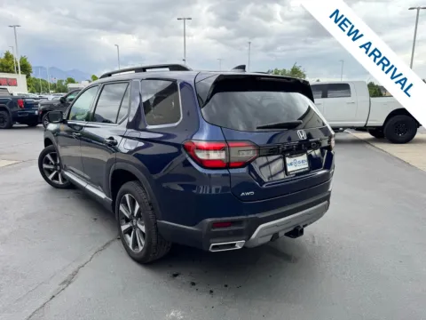 More photos of 2025 Honda Pilot Touring at NeXgen Motors, UT