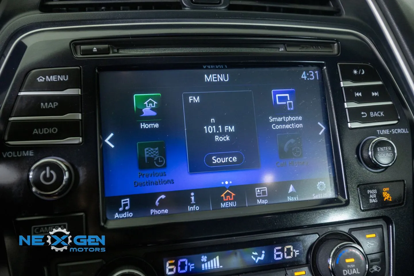 Nissan Maxima photo 20