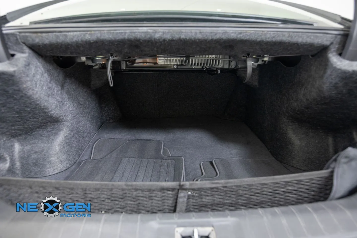 Nissan Maxima photo 34
