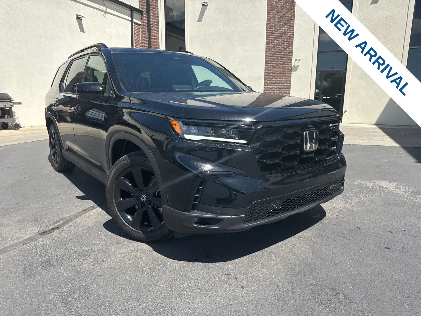 2025 Honda Pilot Black Edition AWD's photo