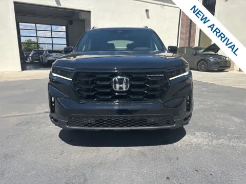 Photos of 2025 Honda Pilot Black Edition for sale in Lindon, UT at NeXgen Motors