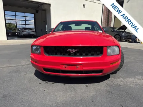 Photos of 2006 Ford Mustang V6 for sale in Lindon, UT at NeXgen Motors