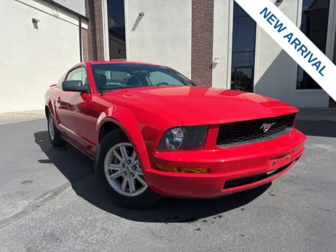 Beige 2006 Ford Mustang V6 for sale in Lindon, UT