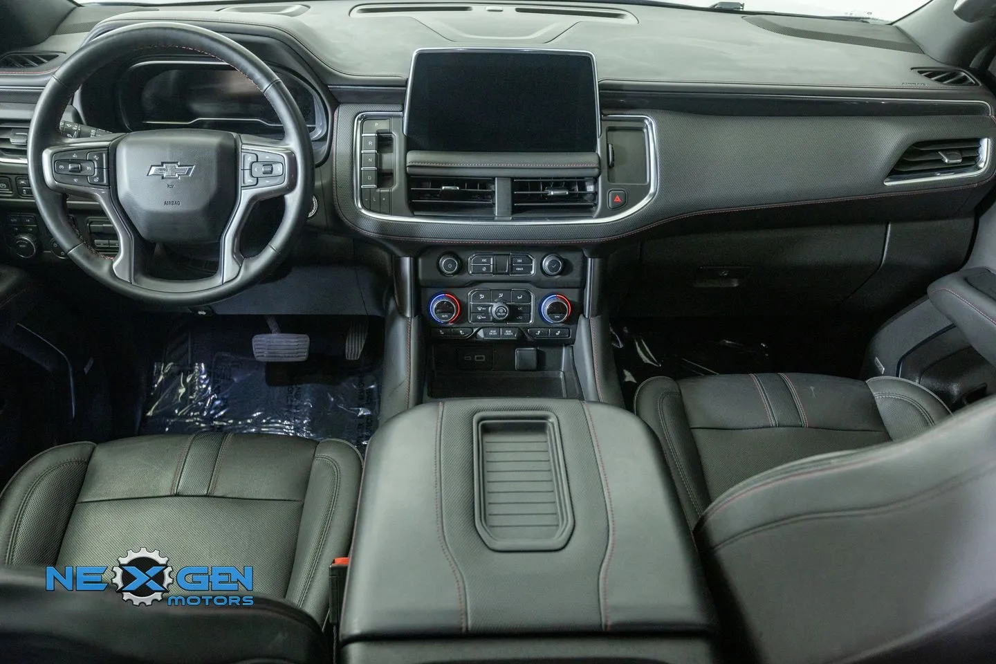 Chevrolet Suburban photo 33