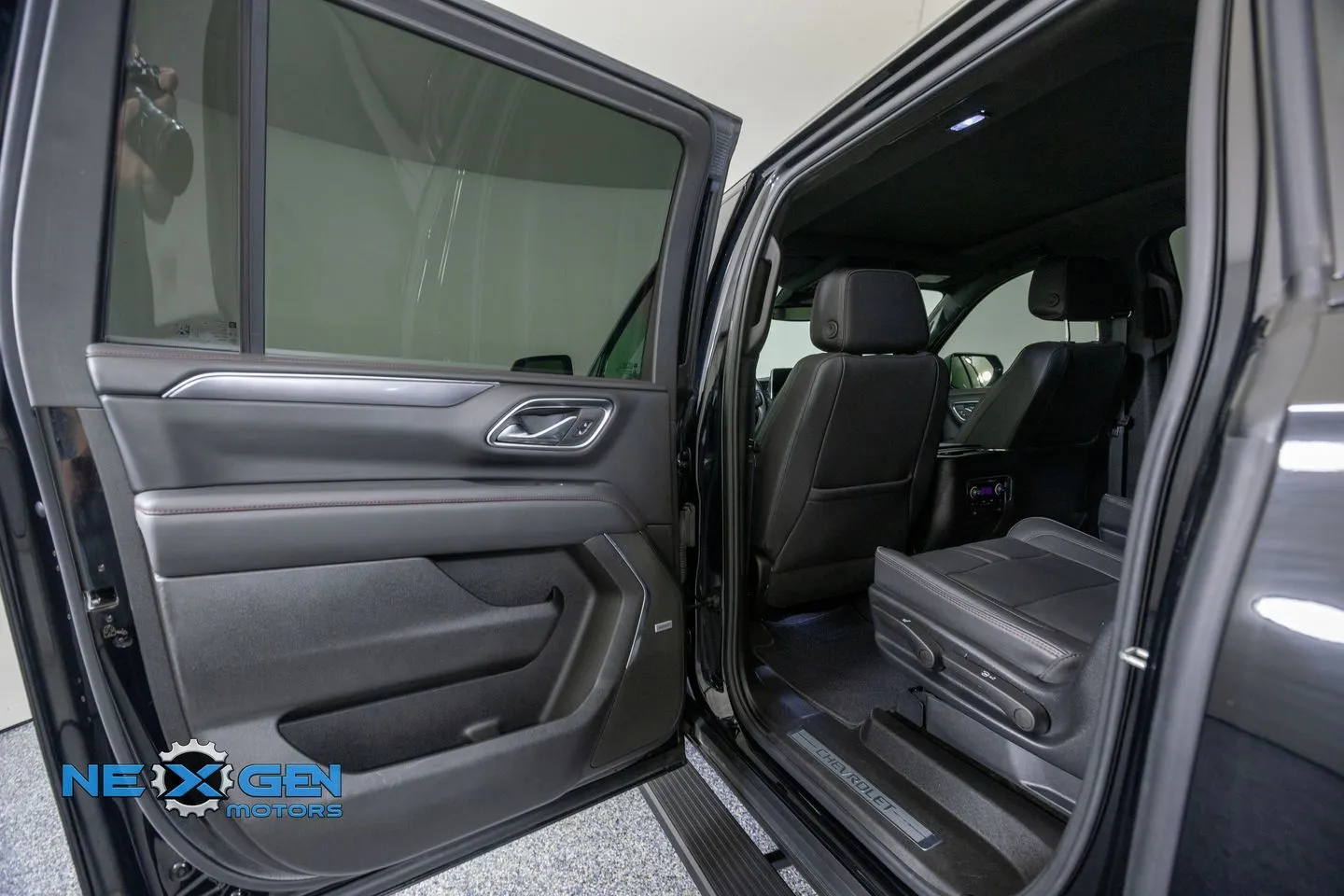 Chevrolet Suburban photo 27