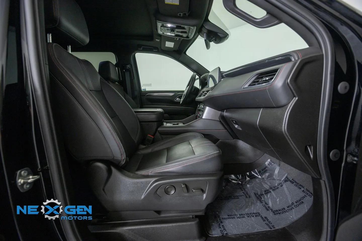 Chevrolet Suburban photo 44