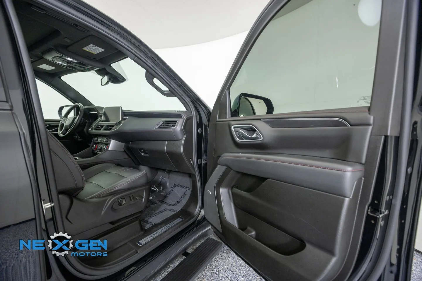 Chevrolet Suburban photo 42