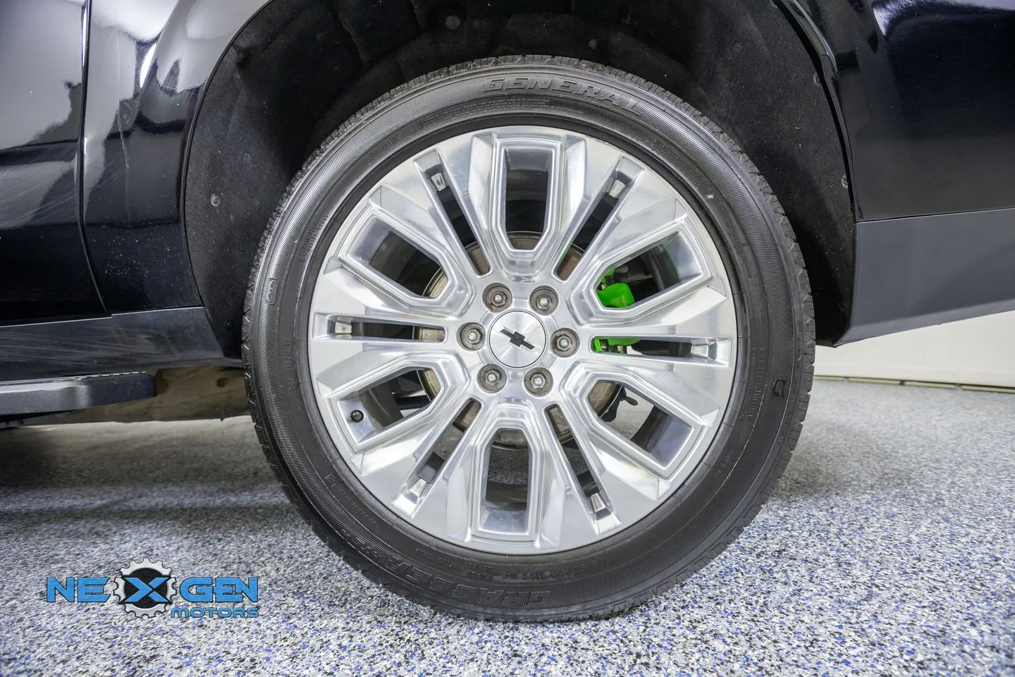 Chevrolet Suburban photo 49